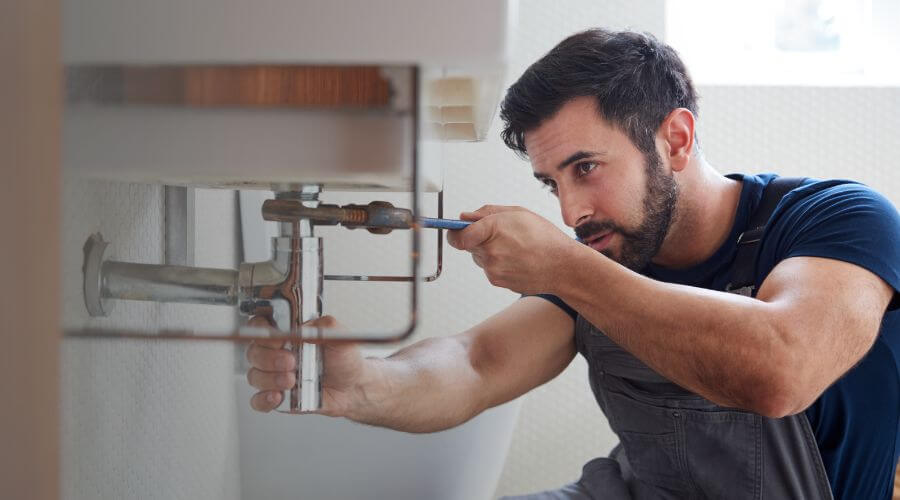 Sink pipe leak repair in Norfork, AR